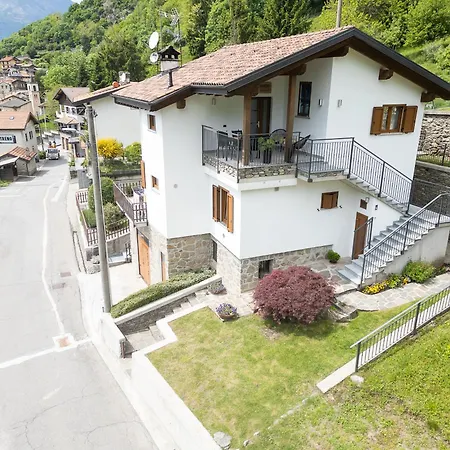 La Mansarda Apartment Valvarrone
